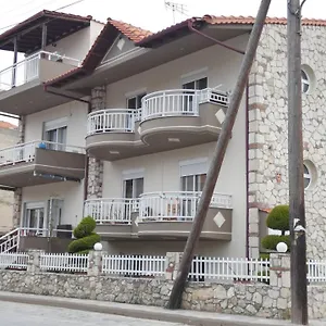 George Giov Σάρτη